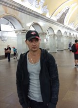 Познакомиться с татарином.  Дамир 34 года Москва 452850