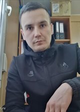 Познакомиться с татарином.  Рустам 34 года Москва 702353