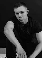 Познакомиться с татарином.  Артем 105 лет Москва 739323