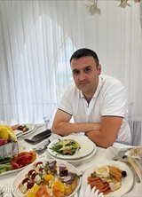 Познакомиться с татарином.  Ринат 35 лет Москва 740510